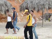 Juan & Yunny & Wilkin & Joel - IslandBoys - Oral