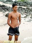 Rauly & Elias - IslandBoys - Masturbation