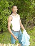 Yoni - IslandBoys - Masturbation