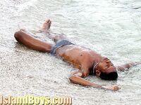 Yunny A2 - IslandBoys - IslandBoys