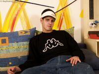 S07 - 007 Eric Hard - BoyStation - BoyStation
