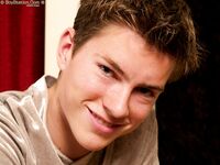S07 - 013 Frank Hard - BoyStation - BoyStation