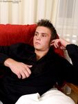 S07 - 021 Sam Hard - BoyStation - Masturbation