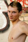 S07 - 027 Daniel Hard - BoyStation - Oral