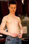S07 - 031 Patrick Hard - BoyStation - Twinks
