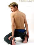 S07 - 037 Sander Hard - BoyStation - Oral