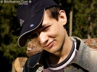 S07 - 053 Kestas Hard - BoyStation - Solo