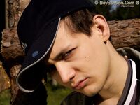 S07 - 053 Kestas Hard - BoyStation - Solo