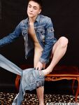 Zed - AllBoys19 - Masturbation