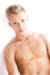 Issue 089 - Robin Rieff - FreshMen - FreshMen