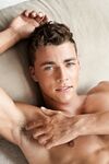 Issue 114 - Bruce Querelle - FreshMen - Facial