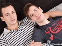 Bm0989 Luke Takes On A Big Dick (Luke Desmond, Jeremy Chris) - BlakeMason - Twinks