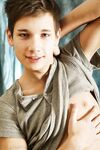 Adron - 19nitten, 19zone - Twinks