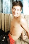 Adron - 19nitten, 19zone - Twinks