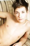 Adron - 19nitten, 19zone - Twinks