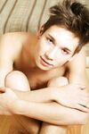 Adron - 19nitten, 19zone - Twinks