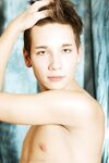 Adron - 19nitten, 19zone - Twinks