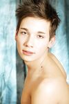 Adron - 19nitten, 19zone - Twinks