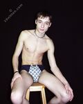 Andreikin - 19nitten, 19zone - Masturbation