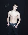 Andrew - 19nitten, 19zone - Masturbation