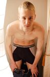 Aron 1 - 19nitten, 19zone - Masturbation
