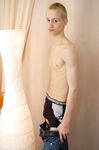Aron 1 - 19nitten, 19zone - Masturbation