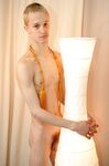 Aron 1 - 19nitten, 19zone - Masturbation