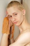Aron 1 - 19nitten, 19zone - Masturbation