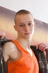 Artur 1 - 19nitten, 19zone - Masturbation