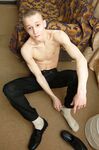 Artur 1 - 19nitten, 19zone - Masturbation