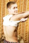 Arvid 1 - 19nitten, 19zone - Masturbation