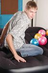 Bennie 2 - 19nitten, 19zone - Masturbation