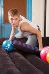 Bennie 2 - 19nitten, 19zone - Masturbation