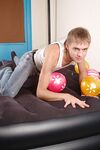 Bennie 2 - 19nitten, 19zone - Masturbation