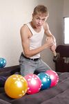 Bennie 2 - 19nitten, 19zone - Masturbation