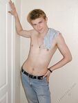 Benny - 19nitten, 19zone - Latino