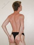 Benny - 19nitten, 19zone - Latino
