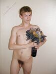 Benny - 19nitten, 19zone - Latino