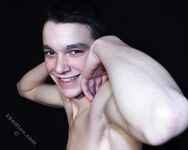 Brent - 19nitten, 19zone - Cumshot