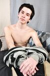 Carl - 19nitten, 19zone - Latino