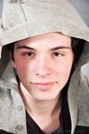 Carl - 19nitten, 19zone - Latino