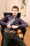 Casey - 19nitten, 19zone - Latino
