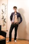 Casey - 19nitten, 19zone - Latino