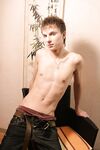 Casey - 19nitten, 19zone - Latino