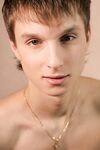 Casey - 19nitten, 19zone - Latino