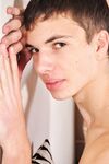 Cassian - 19nitten, 19zone - Latino