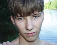 Cedrik 2 - 19nitten, 19zone - Masturbation