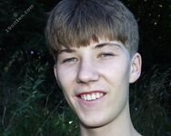 Cedrik 2 - 19nitten, 19zone - Masturbation