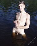 Cedrik 2 - 19nitten, 19zone - Masturbation