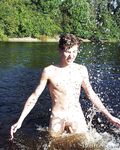 Cedrik 2 - 19nitten, 19zone - Masturbation